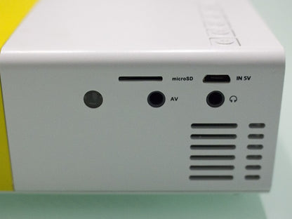 MINI PROYECTOR PORTATIL
